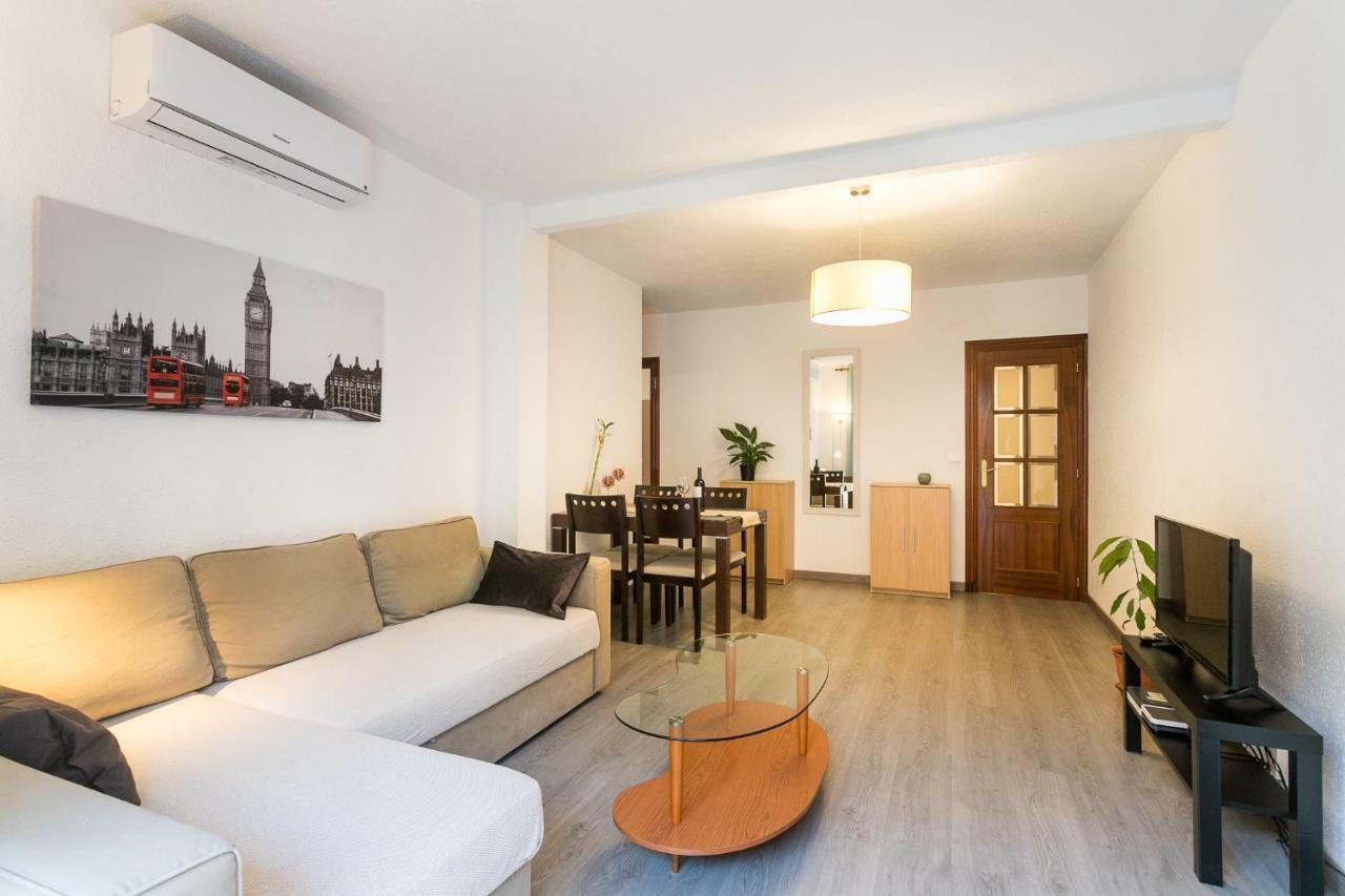 Lovely, New, Bright 3 Mins To Beach Apt 105 Sq Meters อาลิกันเต ภายนอก รูปภาพ